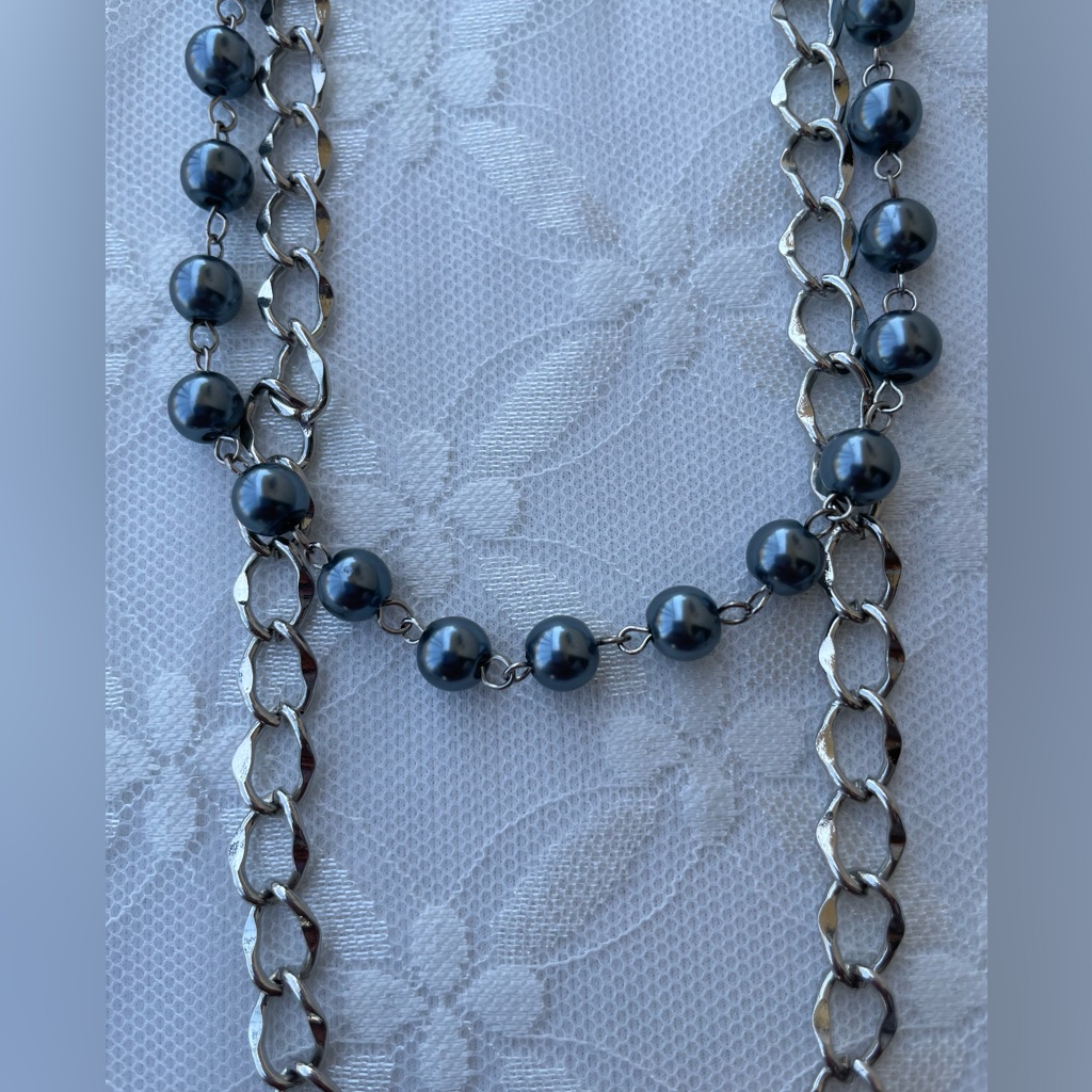 Brand New Silver Tone Chain Faux Pearl Beads Necklace 30$